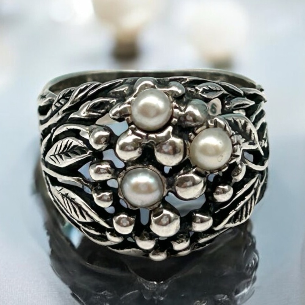 925 Sterling Silver & Pearl Wide Band Ring Size 7.5